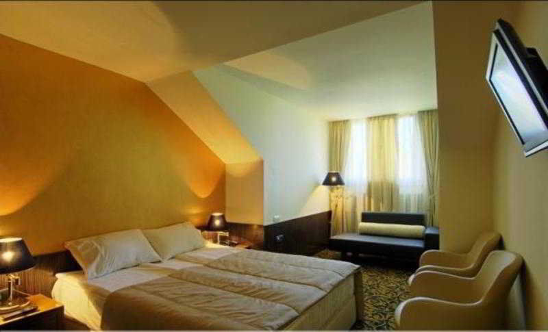 Hotel Hercegovina Ilidža Ngoại thất bức ảnh