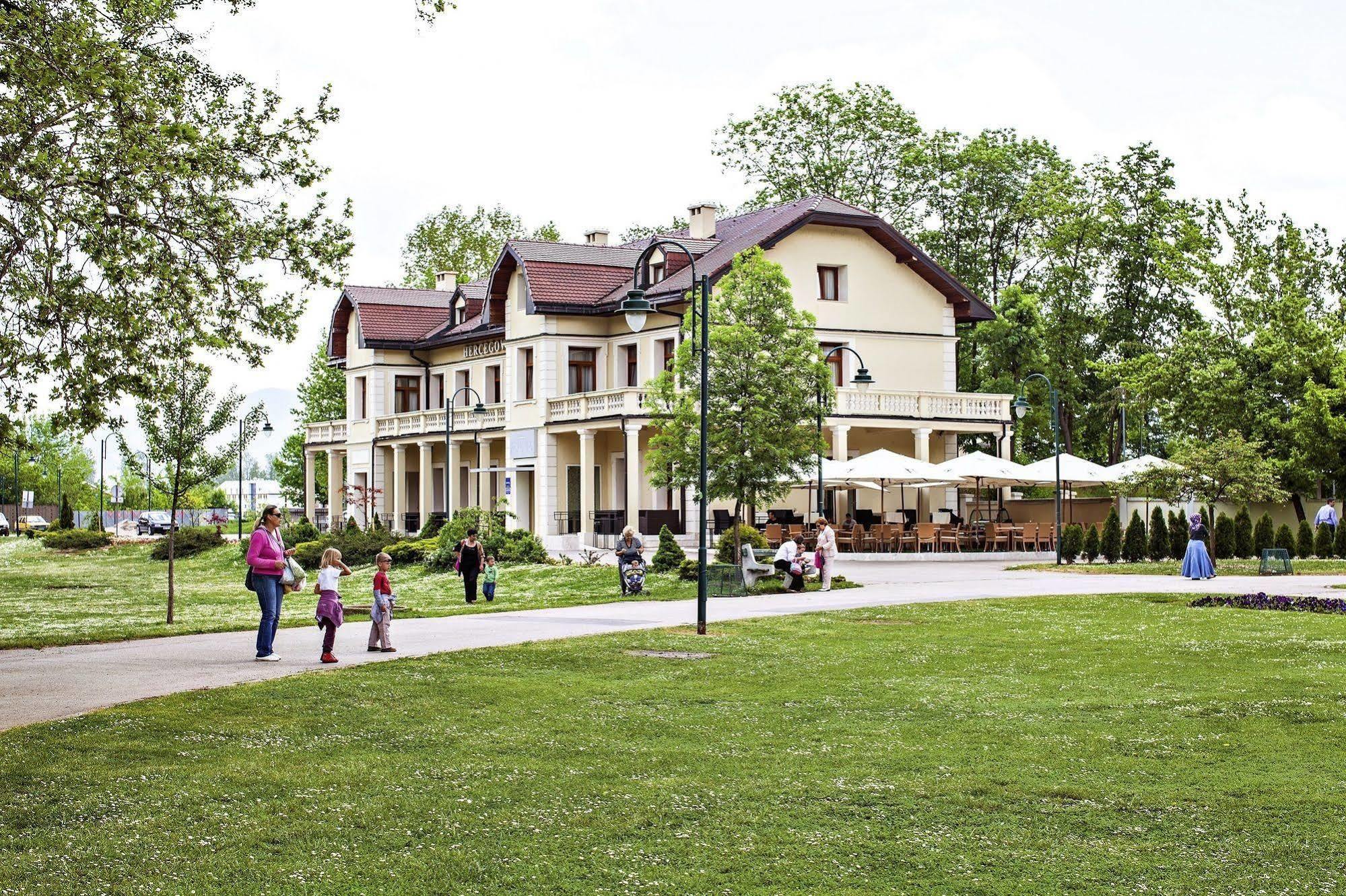 Hotel Hercegovina Ilidža Ngoại thất bức ảnh